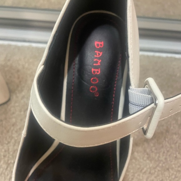 4 inch platform white heels - Picture 5 of 5